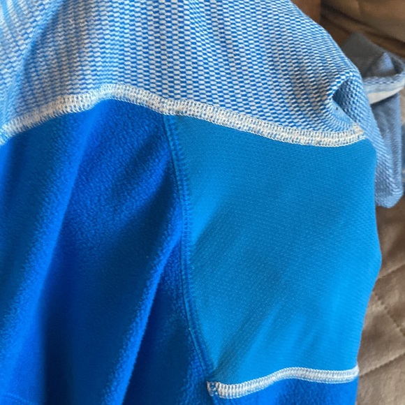 Lululemon Run Bold in the Cold Fleece Pullover. - Picture 10 of 13